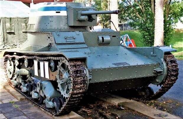 Лёгкий танк «Vickers Mk E», состоявший на вооружении финской армии в начальном периоде Второй Мировой войны.