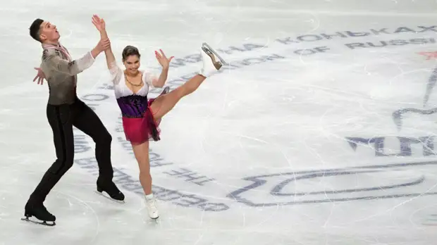 Россияне заняли первые три места в парном катании в короткой программе на Гран-при в Сочи