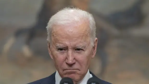 Reuters: Байден попросил Макрона предложить Путину организовать саммит России и США