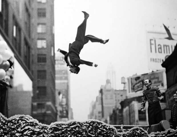 Гарри Виногранд — гигант уличной фотографии