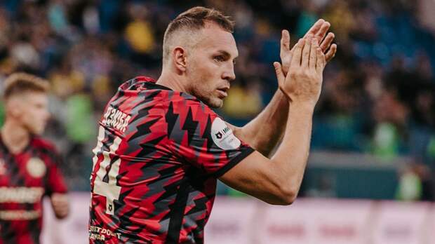 Форвард «Оренбурга» Савельев: «Я равнялся на Дзюбу. Рад возможности сыграть против него»