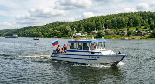 12 человек оказались в Москве-реке из-за крушения катера в Красногорске