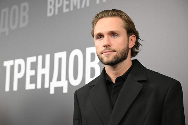 Певец Соколовский: Кузнецова не использовала экстрасенсорные способности в шоу "Выживалити"