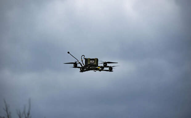 FPV-дрон ливанской «Хизбаллы» поразил израильский танк «Меркава»