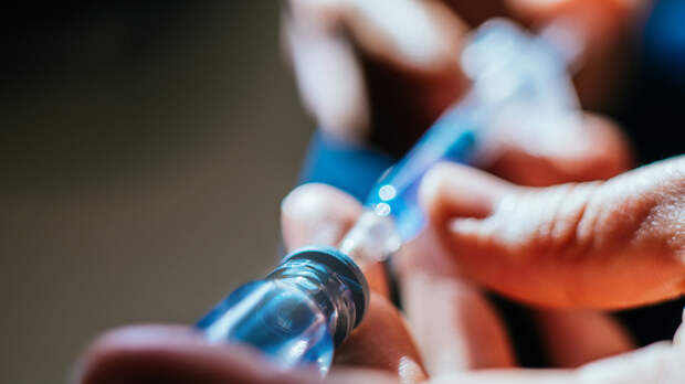 Врач Тен: миф о проколе позвоночника при донации костного мозга — неправда