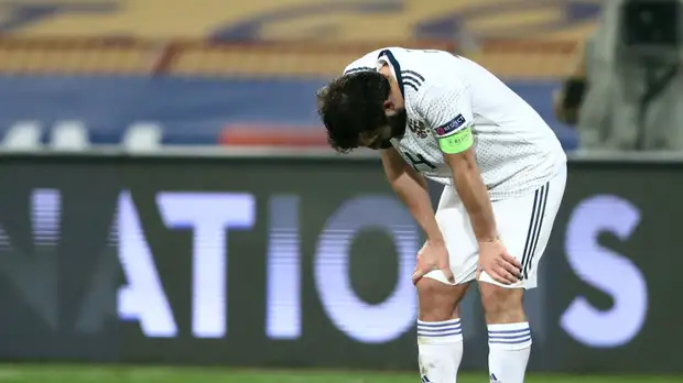 Джикия извинился за поражение сборной России от Сербии