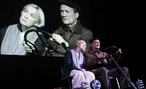 Советский хит «Три тополя на Плющихе» получил новую жизнь на Таганке