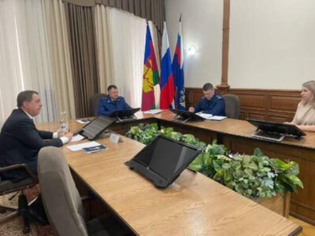 В прокуратуре Краснодарского края проведен личный прием хозяйствующих субъектов