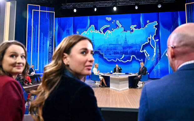 Путин утвердил перечень поручений по итогам прямой линии