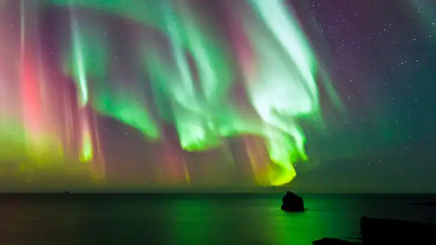 NASA пошлет две ракеты внутрь северного сияния