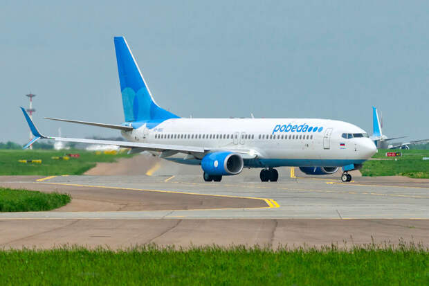 Авиакомпания "Победа" возобновит прямые рейсы из Петербурга в Минск