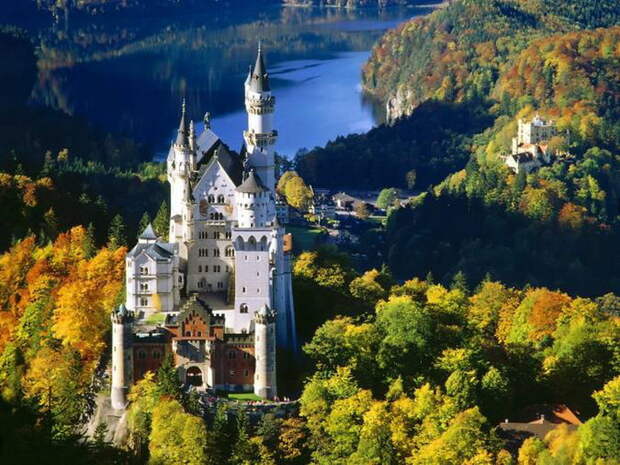 Neuschwanstein_Castle_Bavaria_Germany_2_ (700x525, 172Kb)