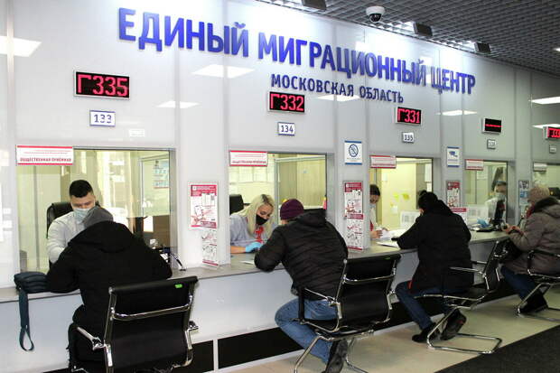 После трагических событий в «Крокус Сити Холле» в стране начались масштабные чистки в рядах мигрантов.-3