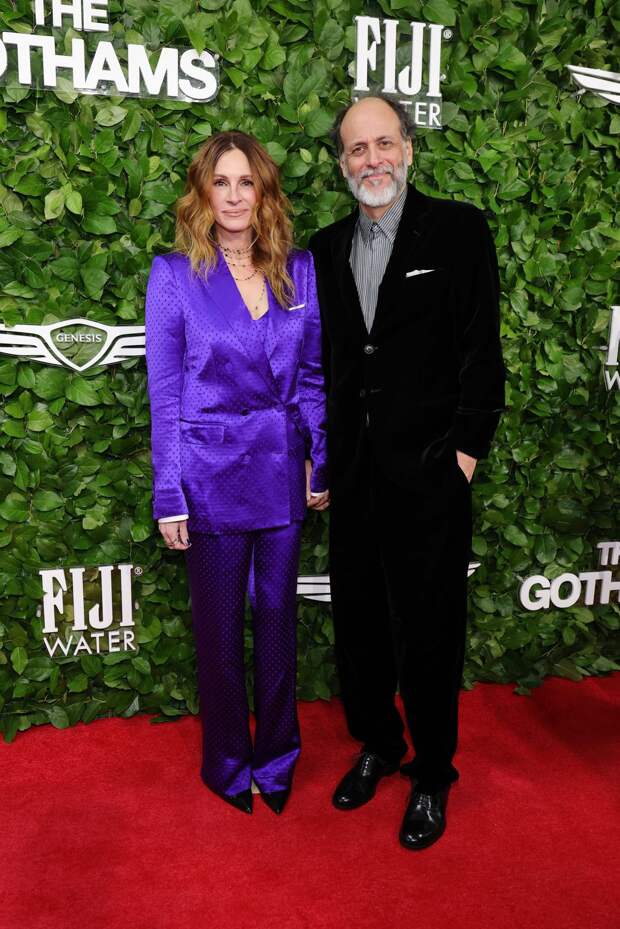 Независимые: Александр Молочников, Джулия Робертс и Кристен Стюарт