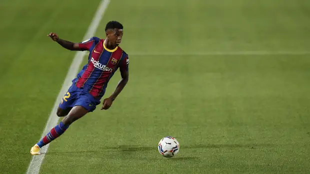 СМИ: «Барселона» подаст в суд на журналиста за расистское оскорбление в адрес Фати