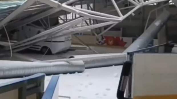 В Москве обвалилась крыша катка ЦСКА