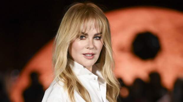 Хочу как было: звезды, которые удалили грудные импланты