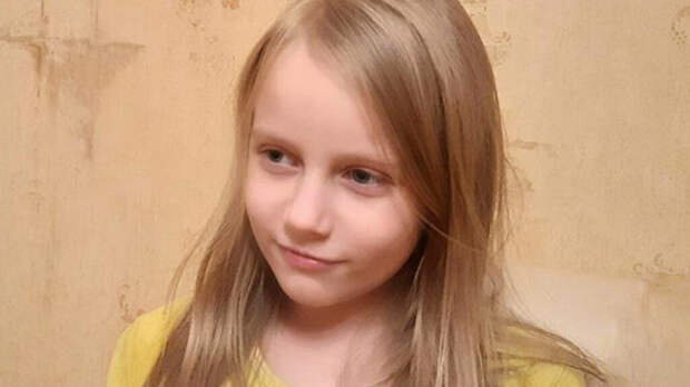 8-летняя девочка из России сдала ЕГЭ и получила аттестат за 11 класс
