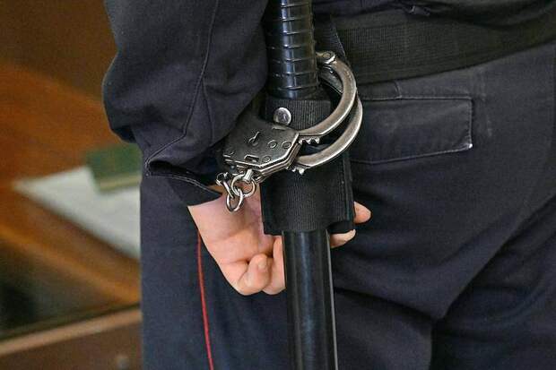 Школьник спас себя и отца от жестокой расправы из ревности