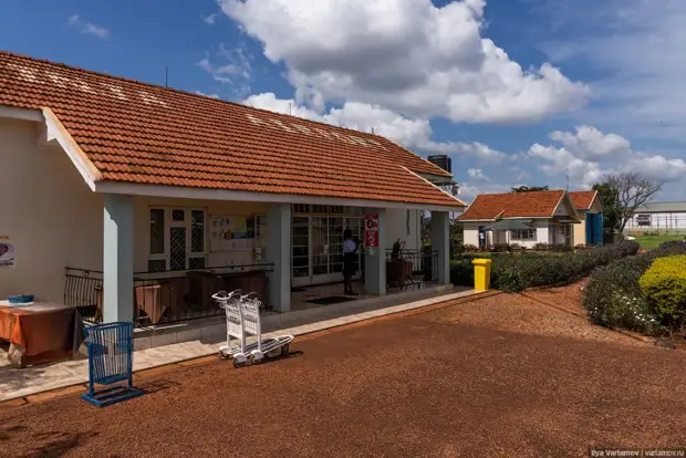 Уганда: деревни, колдуны и детские жертвоприношения Уганда: деревни, колдуны и детские жертвоприношения