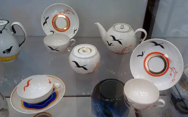 Чем знаменита на весь мир фарфоровая империя семьи Кузнецовых: Дулевский фарфор