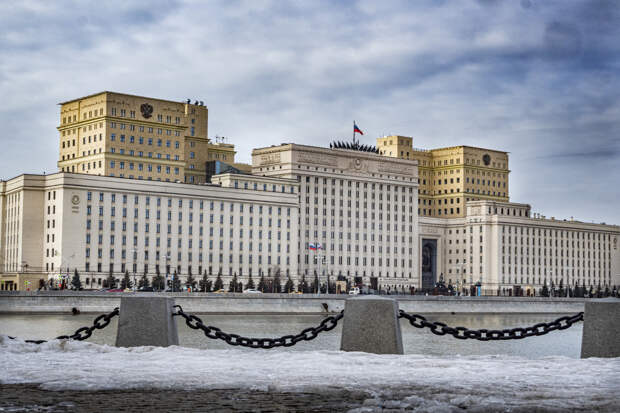 В Минобороны отреагировали на видео с якобы ударом по ТЦ в Харькове