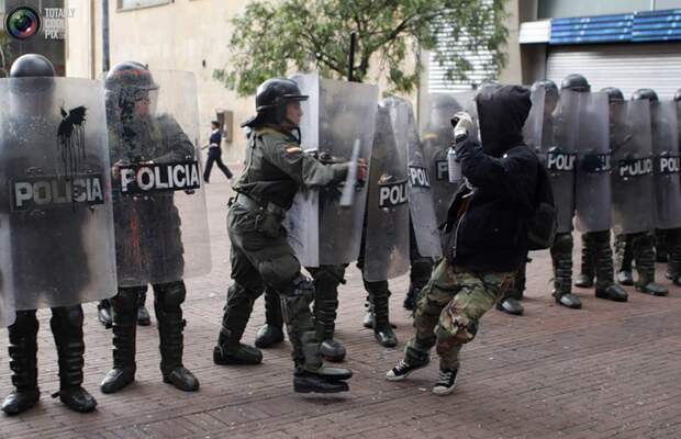 COLOMBIA/