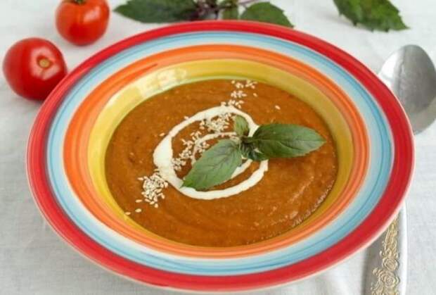 Суп-пюре с баклажанами томатом и чечевицей. Очень сытное первое блюда