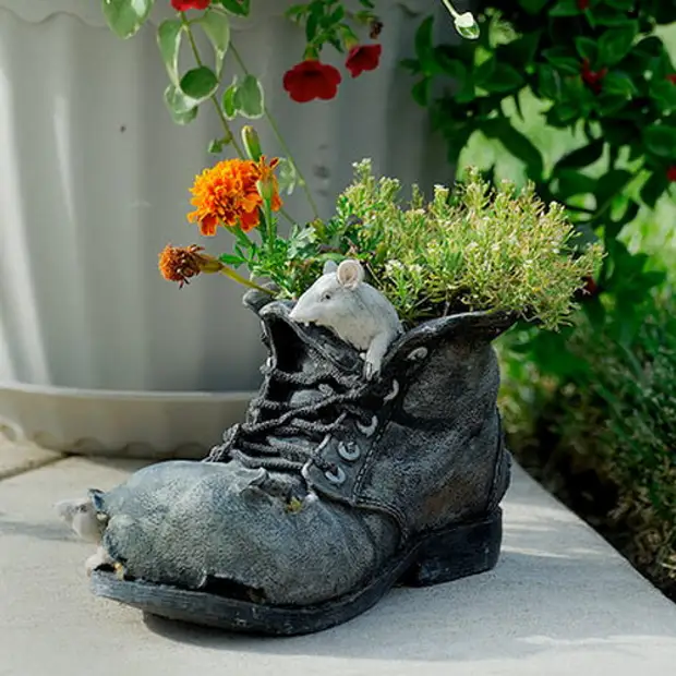 Обувь в сад