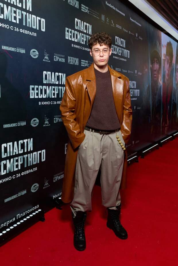 Петля времени: Владимир Яглыч, Николай Валуев и Михаил Медалин