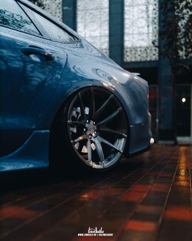 Audi, Quattro, мировое ралли, A7 2012, автомобильная культура, стенс-культура, Seat Leon mk3, VAG-группа, автомобильный тюнинг, евро-стенс проект, фитмент тукед, пневмоподвеска, BWForged, диски 20х11, RS-версия, сплиттер, stage2, China Blue, автофестиваль, тюнинг проектов, редкие автомобили, автомобильный фитмент