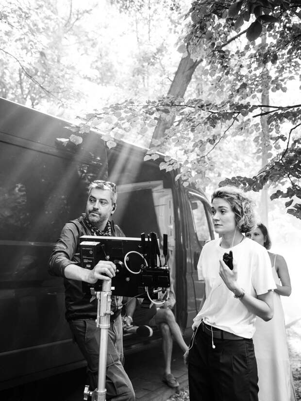 Надежда Михалкова снимает сериал про российскую киноиндустрию Надежда Михалкова снимает сериал про российскую киноиндустрию