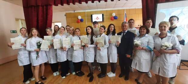 В Ветлуге 16 первых выпускников класса «Медик» получили квалификацию младшей медсестры по уходу за больными