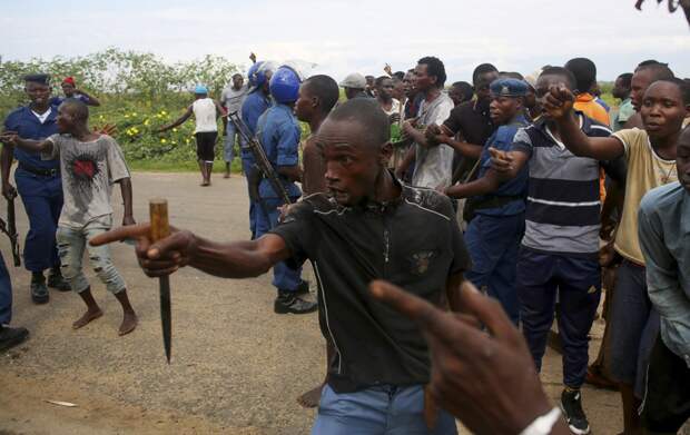Демонстрации в Бурунди