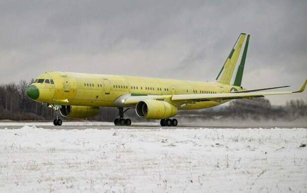 Глава Минпромторга РФ об обновленном Ту-214: Семнадцать систем мы заместили