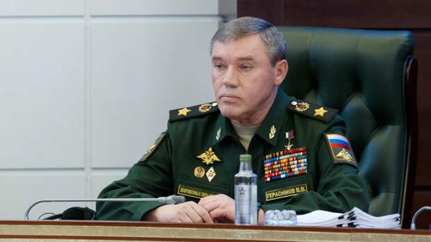 Главы генштабов России и США провели телефонные переговоры