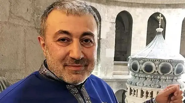 «Ознакомили девушек с постановлением»: сёстры Хачатурян признаны потерпевшими по делу о насилии со стороны отца