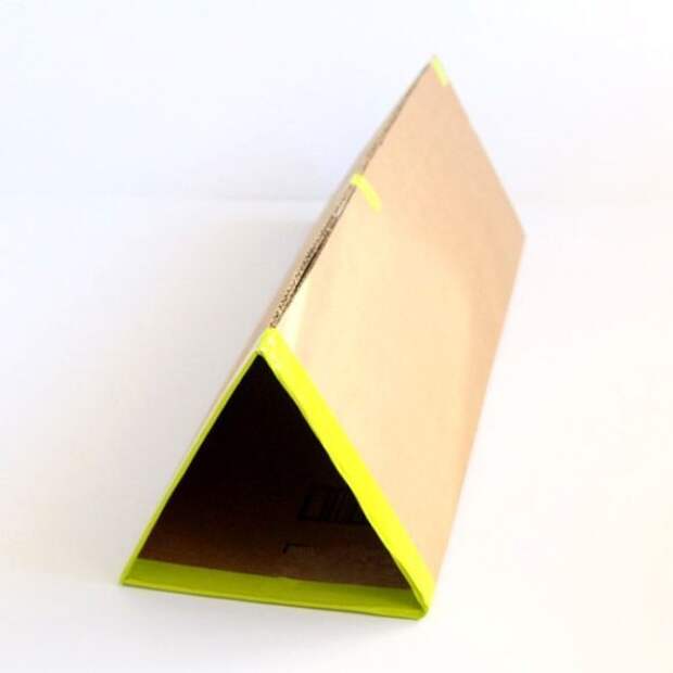 Секция стеллажа «Треугольник»