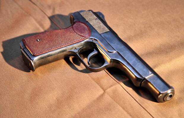 Для кого создавался самый странный и противоречивый советский пистолет