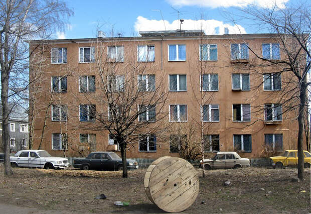 Фотография: Эксперименты, которые советские архитекторы ставили над типовыми домами №9 - BigPicture.ru
