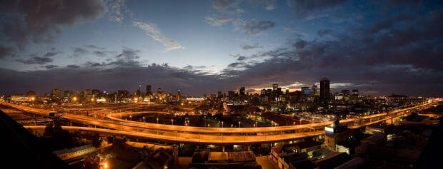 1200px-Johannesburg_Sunrise,_City_of_Gold.jpg 1200px-Johannesburg_Sunrise,_City_of_Gold.jpg