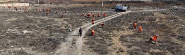 В Актау за один день вывезли около 30 тонн мусора