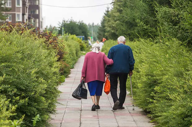 Пенсионеры ВТБ получили более 1 трлн рублей пенсионных зачислений в 2025 году