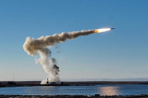 Береговые ракетные комплексы "Бастион". Источник изображения: 