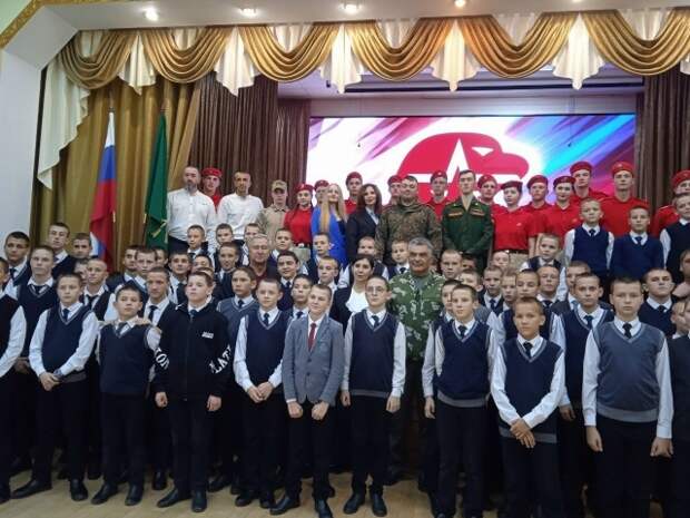 Воспитанники Майкопского Специального учебно-воспитательного учреждения вступили в ряды Юнармии