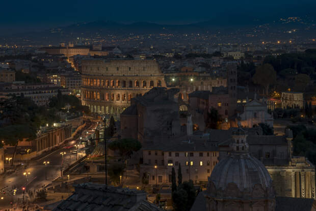 Colosseo - Roma by Dominique Lacaze on 500px.com