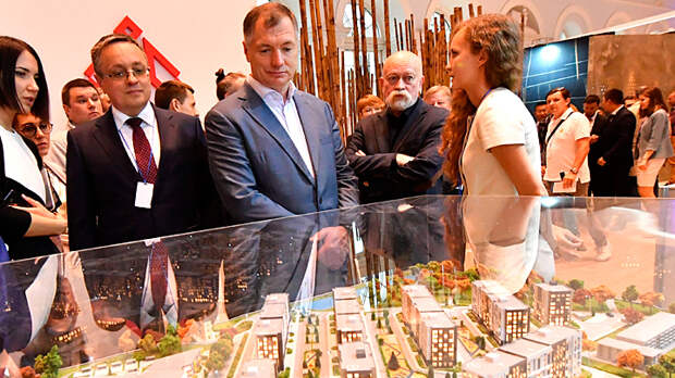 ХУСНУЛЛИН ПРИДУМАЛ, КАК УНИЧТОЖИТЬ РОССИЮ: ЕСЛИ МИГРАНТЫ НЕ СПРАВЯТСЯ, ЗАПУСТЯТ "ПЛАН Б"