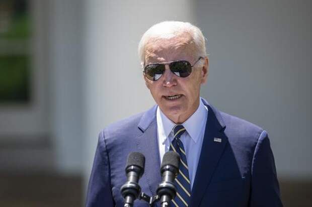 Глава США Байден заявил о своей «чрезвычайно негативной» реакции на размещение тактического ядерного оружия России в Белоруссии