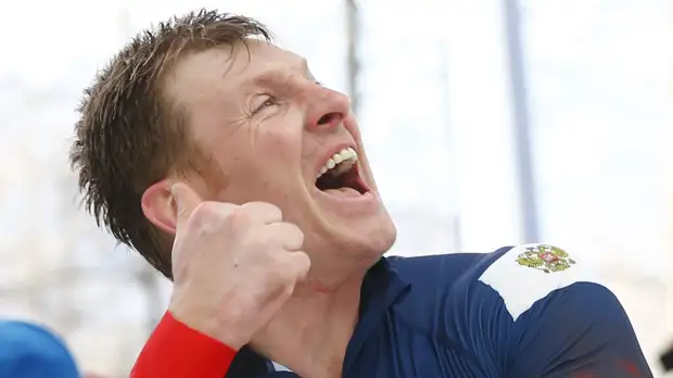 В ОКР призвали Федерацию бобслея России помочь в возвращении медалей Зубкова в МОК