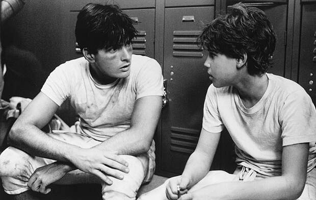 Чарли Шин и Кори Хэйм в фильме «Лукас», 1986 